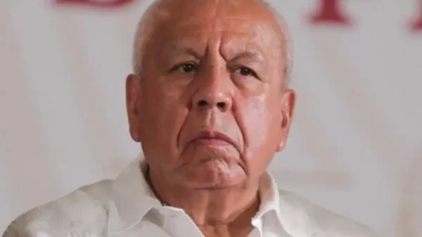 Sheinbaum defiende designación de Garduño en la SEP: “Ya no tiene proceso jurídico”