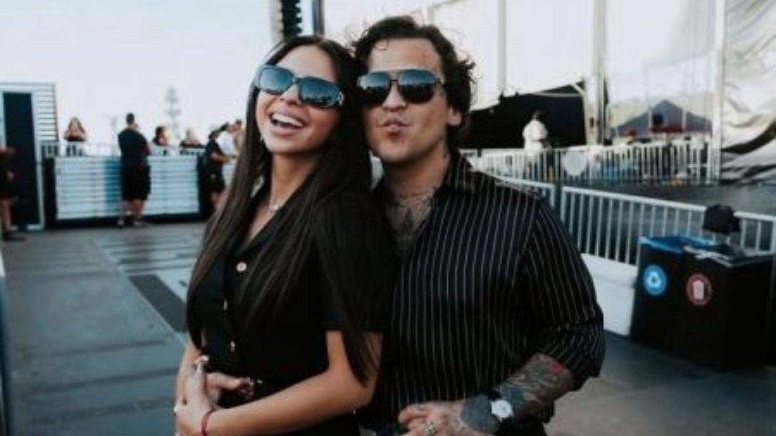 El momento incómodo que protagonizaron Nodal y Ángela Aguilar