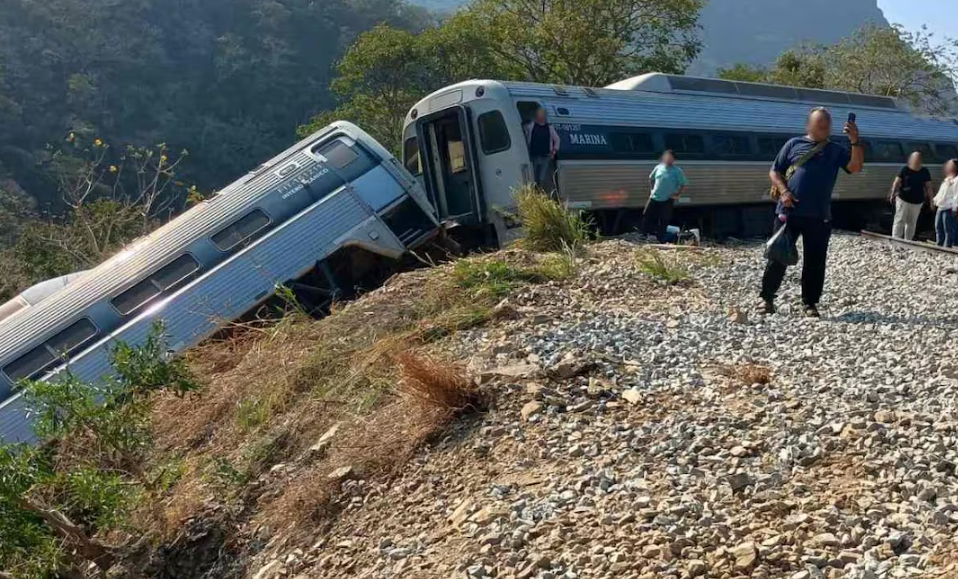 Familiares de víctimas del Tren Interoceánico alistan denuncia penal por presuntas negligencias