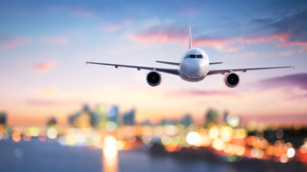 Autoridades mexicanas garantizan seguridad aérea pese a avisos de Estados Unidos