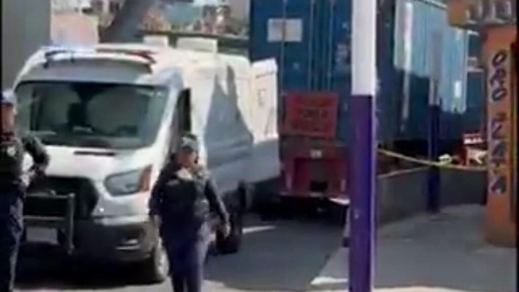 Tráiler atropella y mata a joven ciclista en el Barrio de Guadalupe ...