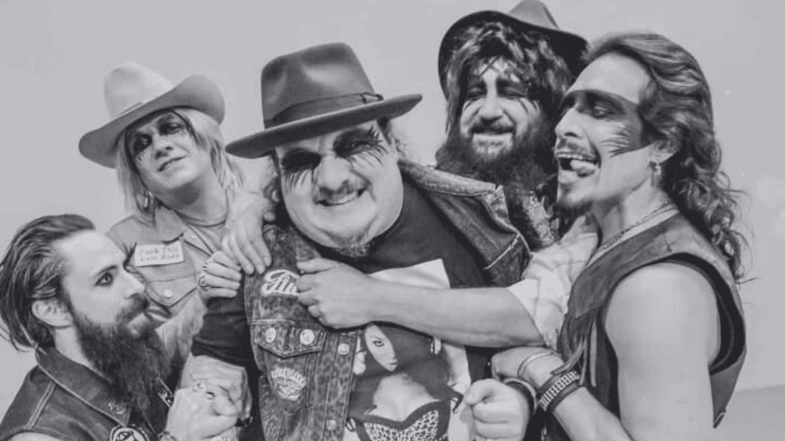 Luto para integrante de Moderatto