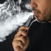 Vapeadores siguen a la venta pese a prohibición