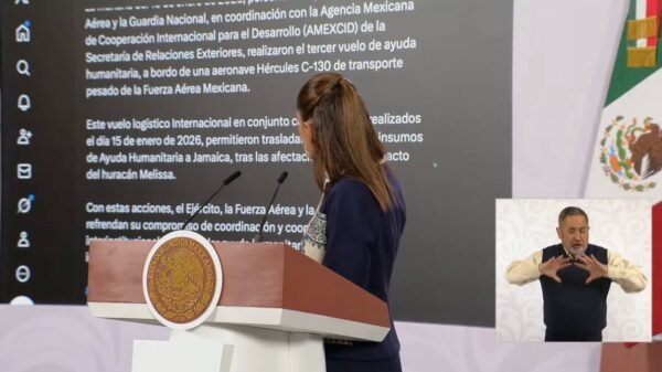 México envía casi 39 toneladas de ayuda humanitaria a Jamaica tras huracán Melissa