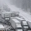 Tormenta invernal provoca choque masivo en Michigan