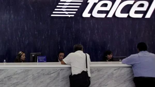 Falla en registro de Telcel desata alarma: usuarios denuncian exposición de datos personales