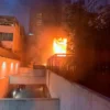 Incendio en edificio de la colonia Condesa y evacuan a 90 personas