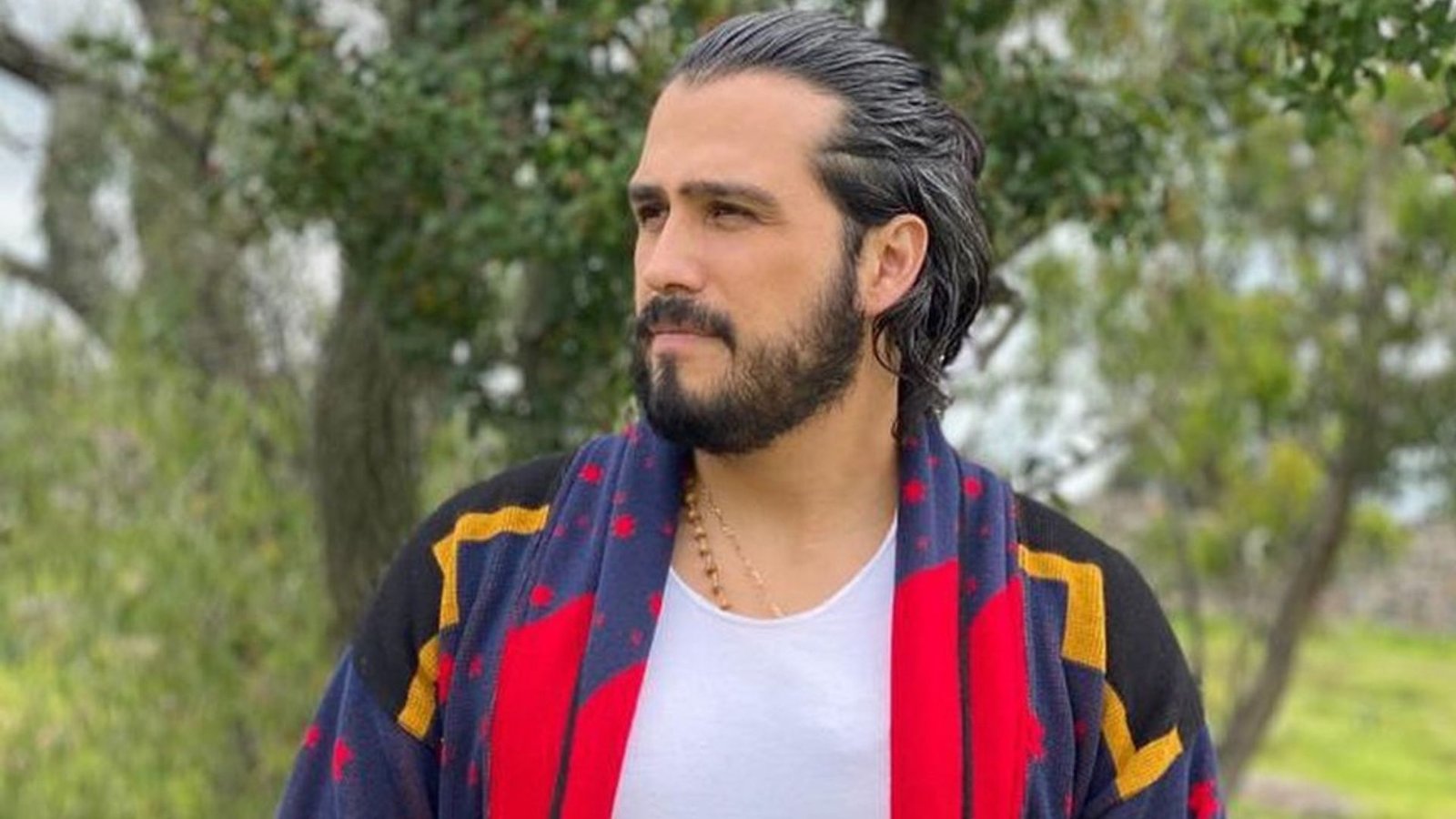 Andrés Tovar alza la voz tras críticas a Maite Perroni y exige frenar la violencia digital