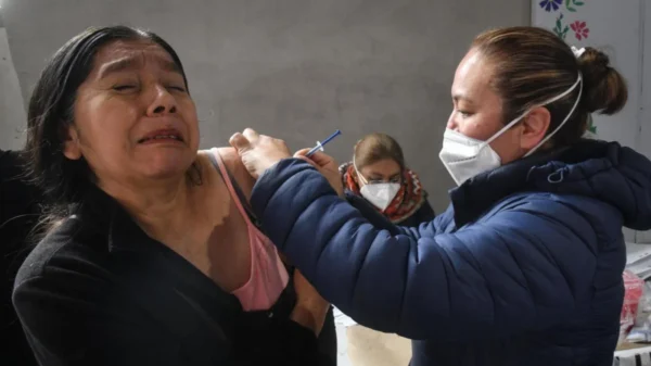 Brugada propone vacuna contra sarampión a visitantes del Mundial en CDMX