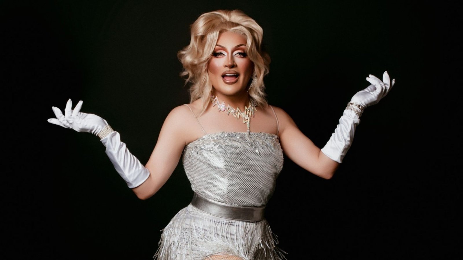 Turbulence apodada ‘Paninilence’: ¿le bajó el novio a su amiga? La polémica explota en redes