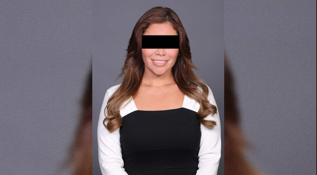 Vinculan a proceso a exfuncionaria de Monterrey por extorsión y falsedad de declaraciones