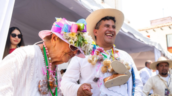 Fallece la abuelita de Carlos Manzo; Grecia Quiroz comparte emotivo mensaje de despedida