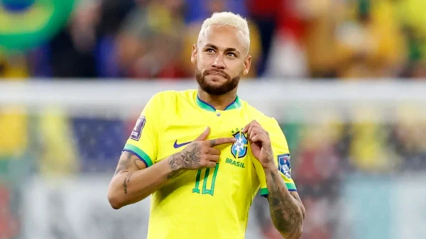 Neymar lanza contundente mensaje tras quedar fuera de Brasil