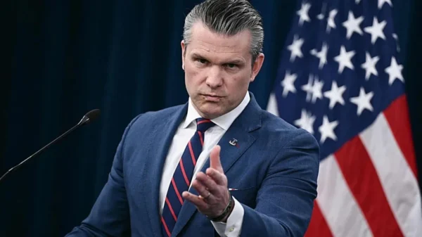 Secretario de Defensa de EE.UU. no descarta tropas terrestres en Irán