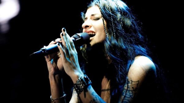 “Ley Cazzu”: la propuesta que quiere frenar el control de padres que no cumplen