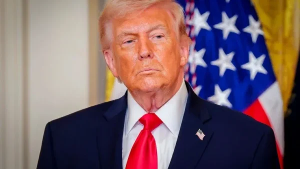 Donald Trump afirma que Irán está “completamente vencido”