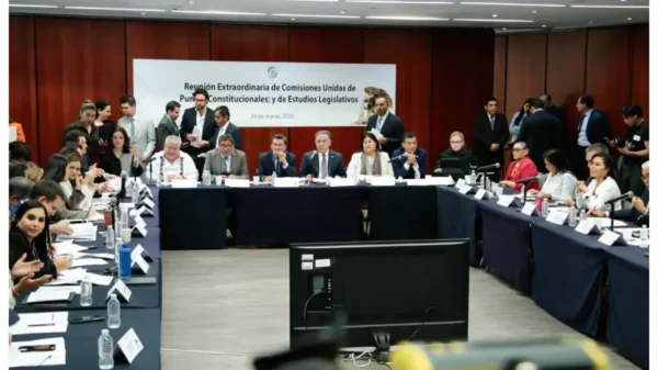 Avanza Plan B electoral en comisiones del Senado; pasa al Pleno para su votación