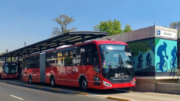 Cambian horarios del Metro y Metrobús en CDMX por Semana Santa
