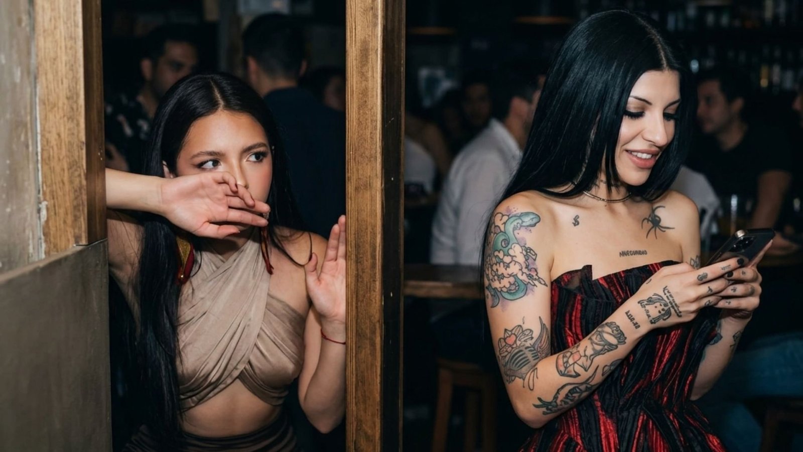 ¿Ángela Aguilar espía a Cazzu? La foto que desató sospechas en redes