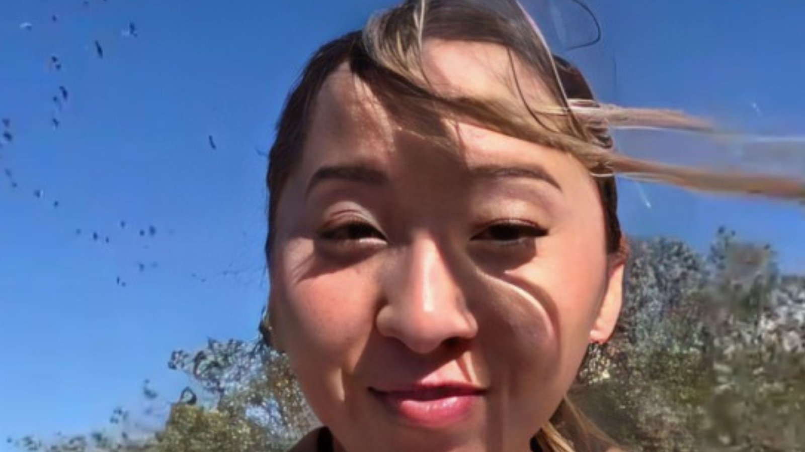 Elsa Espinosa desata indignación al ahuyentar flamencos con música a todo volumen | VIDEO