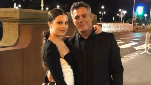 La hija de Alejandro Sanz enfrenta críticas y responde sin filtros