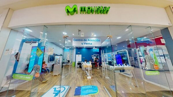 Profeco y Movistar firman acuerdos para agilizar quejas y dar certeza a usuarios
