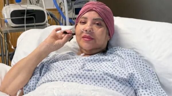 ¿Qué enfermedad tiene la mamá de Kimberly Loaiza? Reportan que estuvo al borde de la muerte