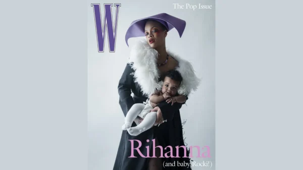 Rihanna presenta a su hija Rocki en portada de revista