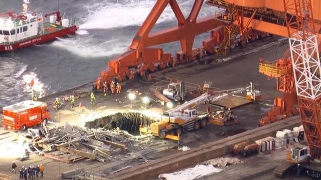 Tragedia en Japón: colapsa andamio de 40 metros y deja varios trabajadores heridos y desaparecidos