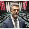 Diputados de Morena impulsan la llamada ‘Ley Anti Mayer’ para limitar licencias por entretenimiento