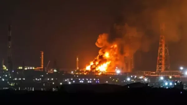 Nuevo incendio en la refinería Olmeca en Dos Bocas activa protocolos de emergencia