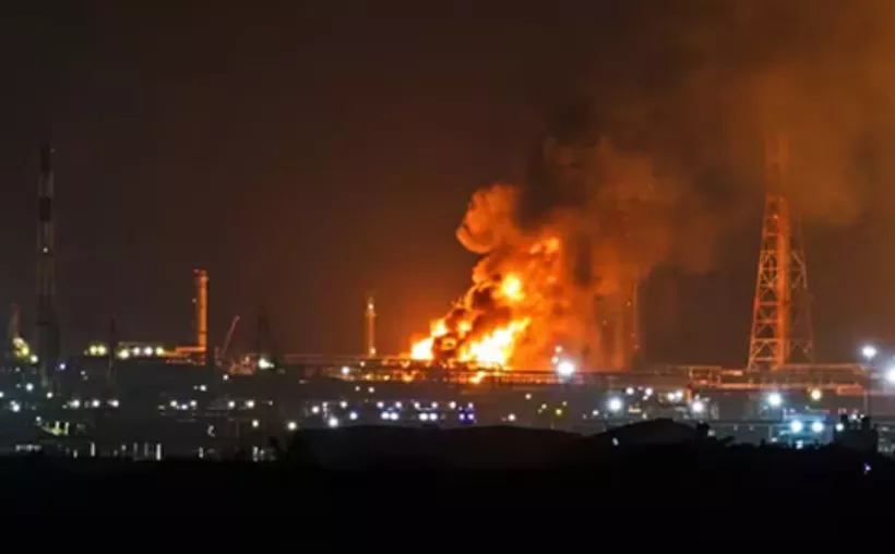 Nuevo incendio en la refinería Olmeca en Dos Bocas activa protocolos de emergencia