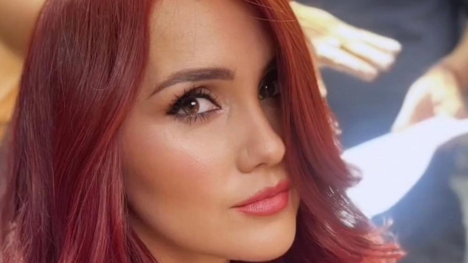 La hija menor de Dulce María roba miradas en emotiva sesión de fotos familiar