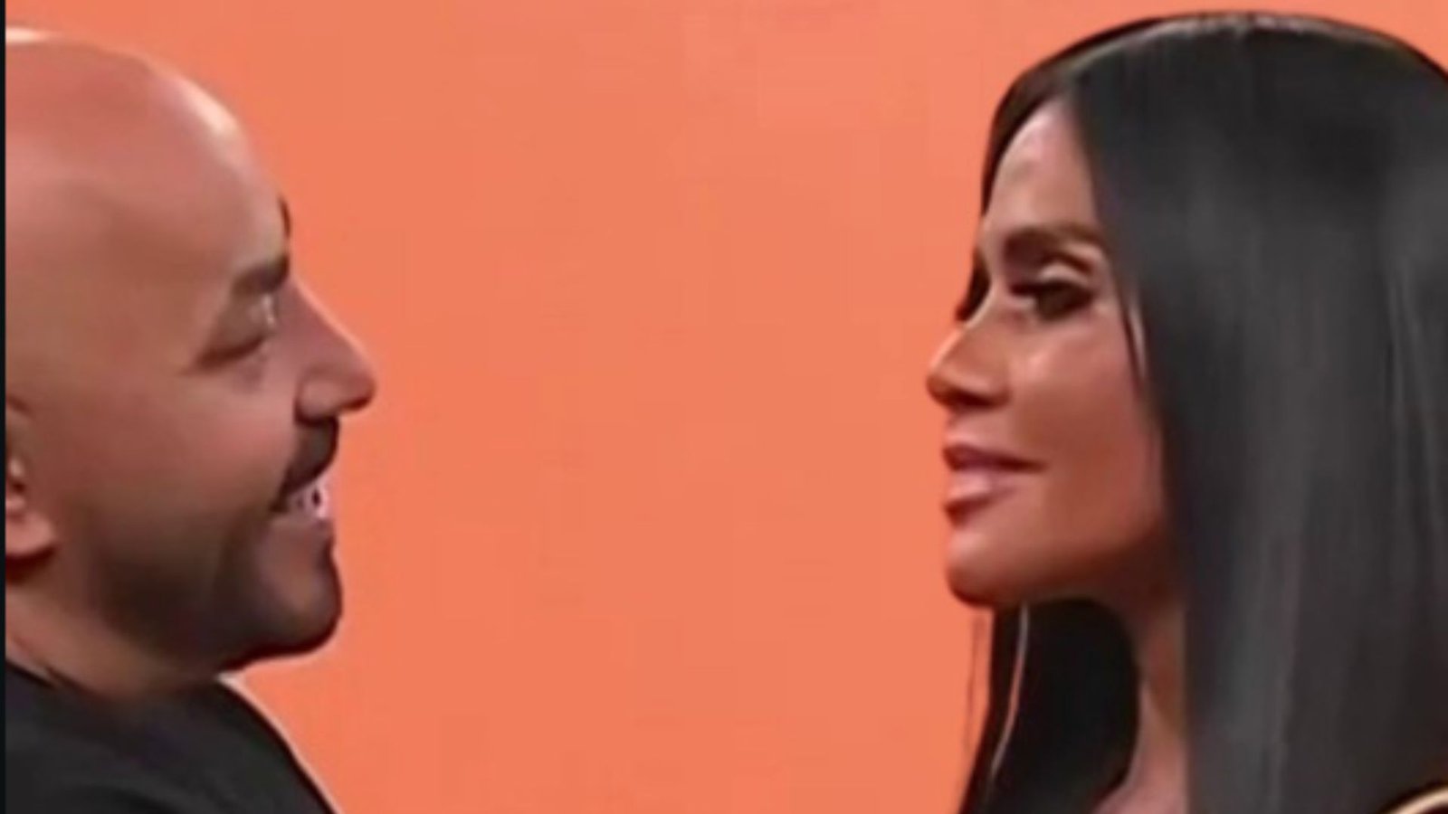 Así fue el esperado reencuentro entre Maripily Rivera y Lupillo Rivera