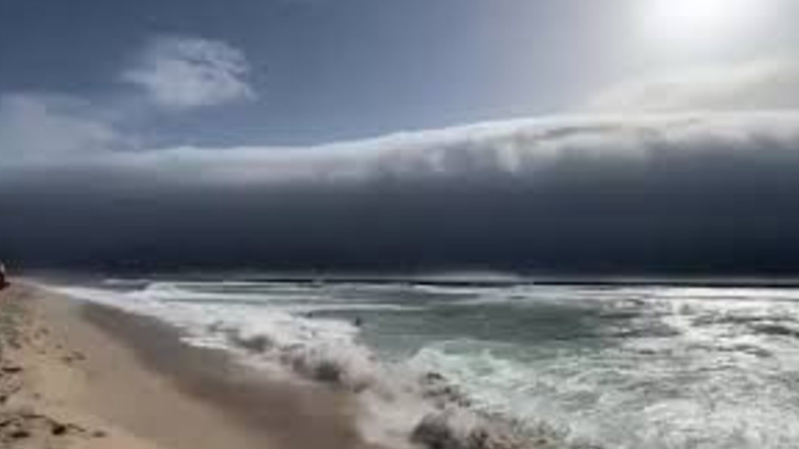 ¿El fin del mundo? “Tsunami en el cielo”: impactante nube rodante sorprende a turistas en Brasil