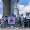 Buscadoras adaptan "Cielito lindo" para visibilizar su lucha durante manifestación en la CDMX