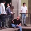 Activista con discapacidad sube a cornisa del Palacio de Gobierno de Morelos