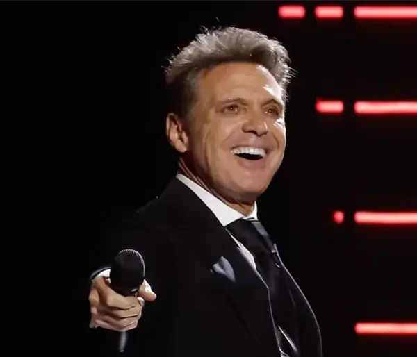 Aseguran que Luis Miguel ya fue dado de alta tras cirugía cardiovascular