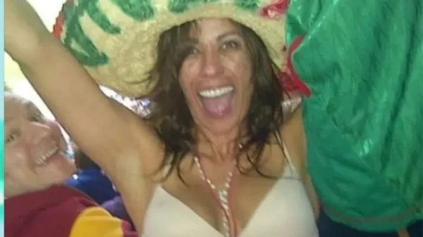 "Me costó un matrimonio", Consuelo Duval cumple promesa mundialista con polémica foto