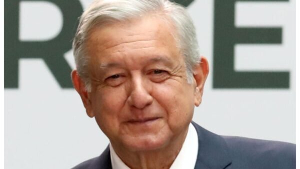 AMLO acusa intervención de E.U. para debilitar a Morena y pide que “regrese el otro Trump”
