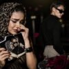 ¿Kenia OS y Peso Pluma terminaron? El llanto de la cantante en Monterrey desata rumores de ruptura