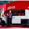 Sheinbaum presenta Olinia, el primer auto eléctrico mexicano; costará desde 150 mil pesos