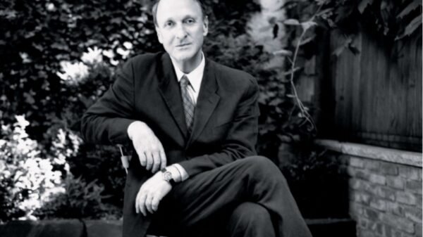 Tiffany & Co. está de luto: murió John Loring a los 86 años
