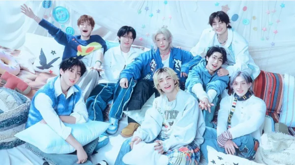 Stray Kids