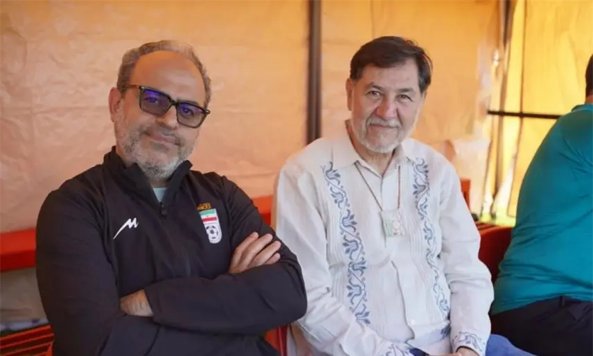 Noroña es visto durante concentración del equipo de futbol iraní en Tijuana