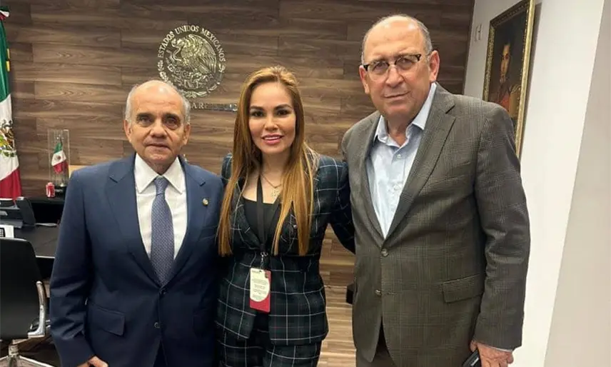Quitan protección a Paola Gárate, diputada que recibió corona fúnebre