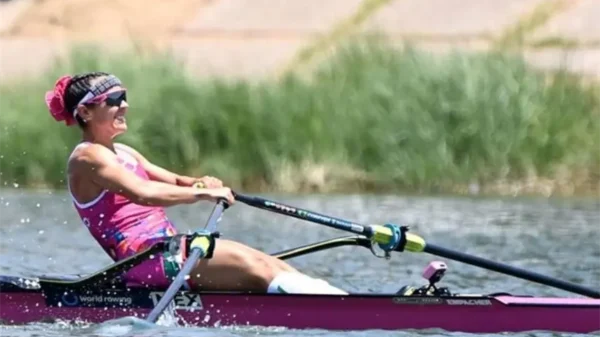 Kenia Lechuga gana oro en la Copa del Mundo de Remo