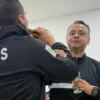 Titular de la Unidad Antisecuestro de Hidalgo arma fiesta en oficina con bebidas alcohólicas