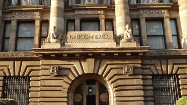 Banxico mantiene la tasa de interés en 6.5%