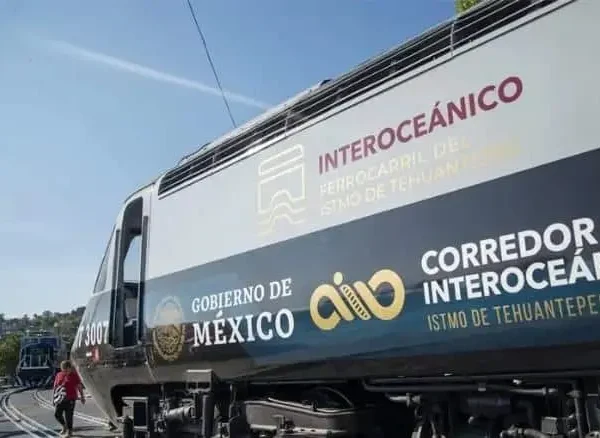 Tren Interoceánico reiniciaría su servicio de transporte a principios de 2027: Sheinbaum
